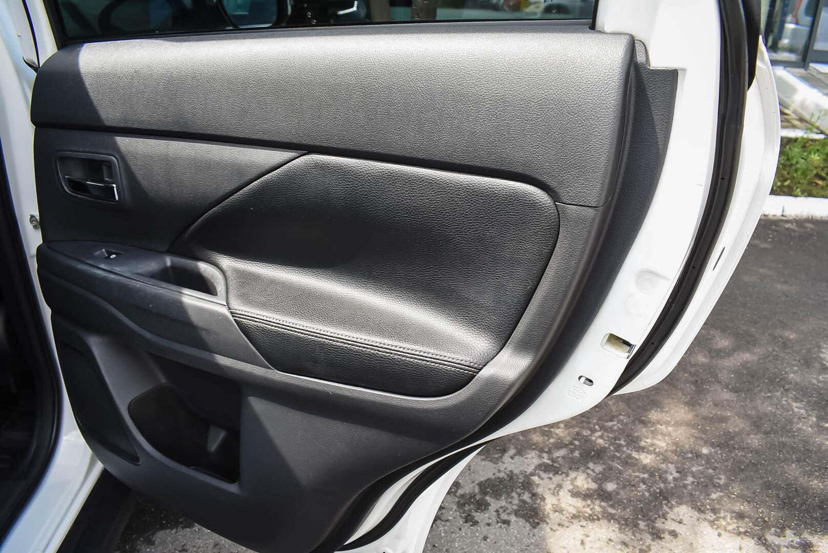 Mitsubishi Outlander, III Рестайлинг 2 3.0 AT (227 л.с.) 4WD 2018
