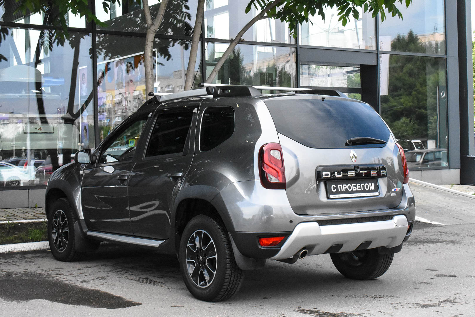 Renault Duster, I Рестайлинг 2.0 AT (143 л.с.) 4WD 2020