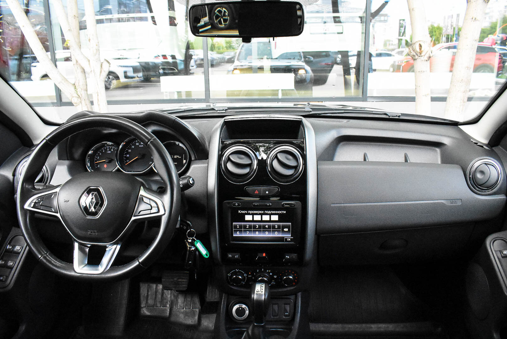 Renault Duster, I Рестайлинг 2.0 AT (143 л.с.) 4WD 2020