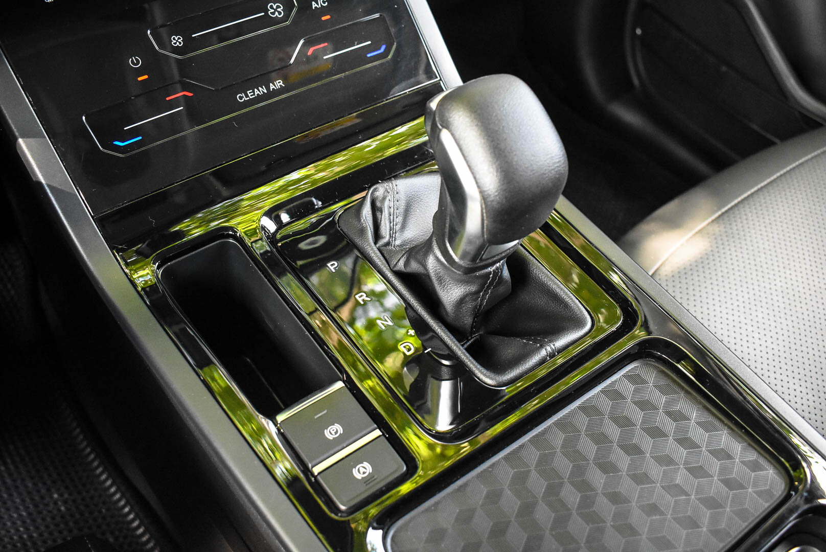 Chery Tiggo 4 Pro, I 1.5 CVT (113 л.с.) 2024