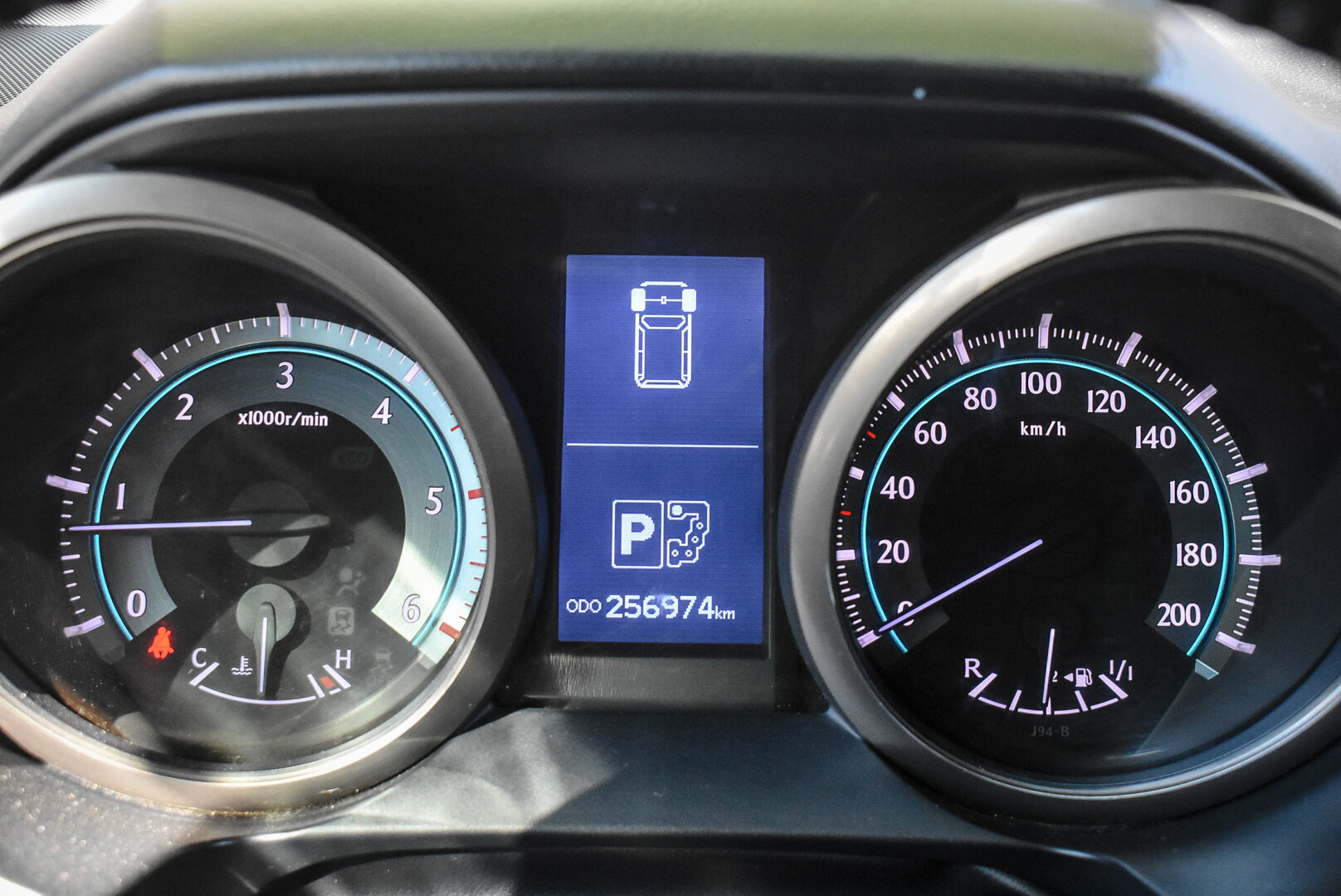 Toyota Land Cruiser Prado, 150 Series 3.0d AT (173 л.с.) 4WD 2013