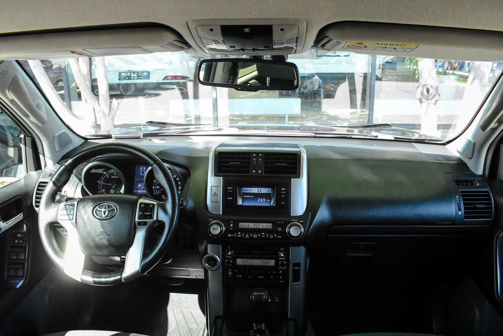 Toyota Land Cruiser Prado, 150 Series 3.0d AT (173 л.с.) 4WD 2013