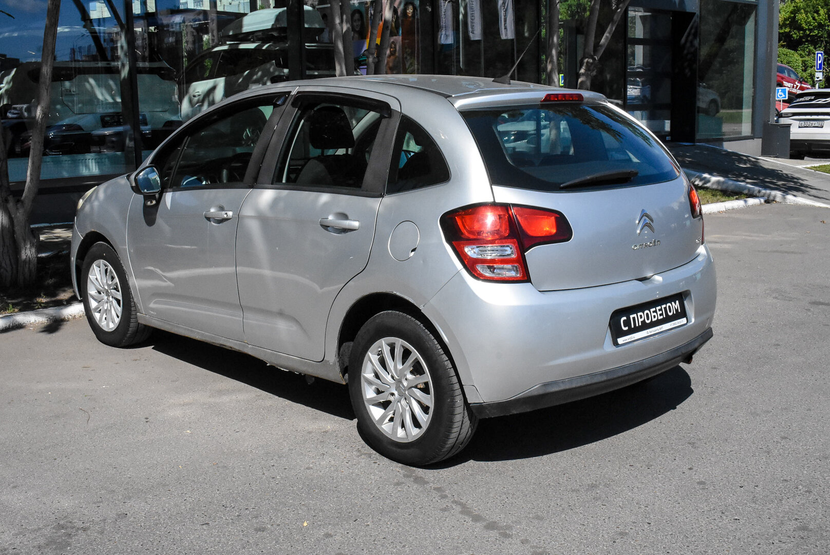 Citroen C3, II 1.4 MT (75 л.с.) 2010