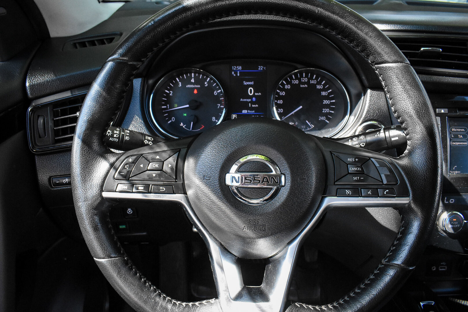 Nissan Qashqai, II Рестайлинг 2.0 CVT (144 л.с.) 4WD 2020