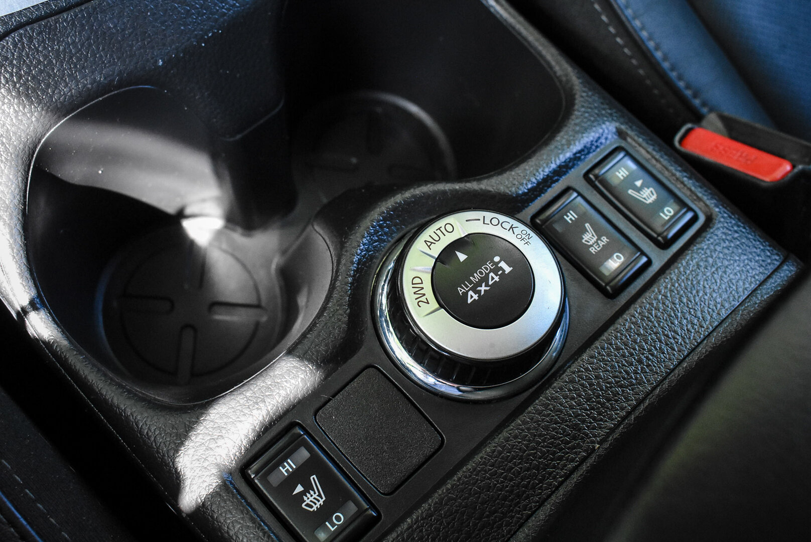 Nissan Qashqai, II Рестайлинг 2.0 CVT (144 л.с.) 4WD 2020