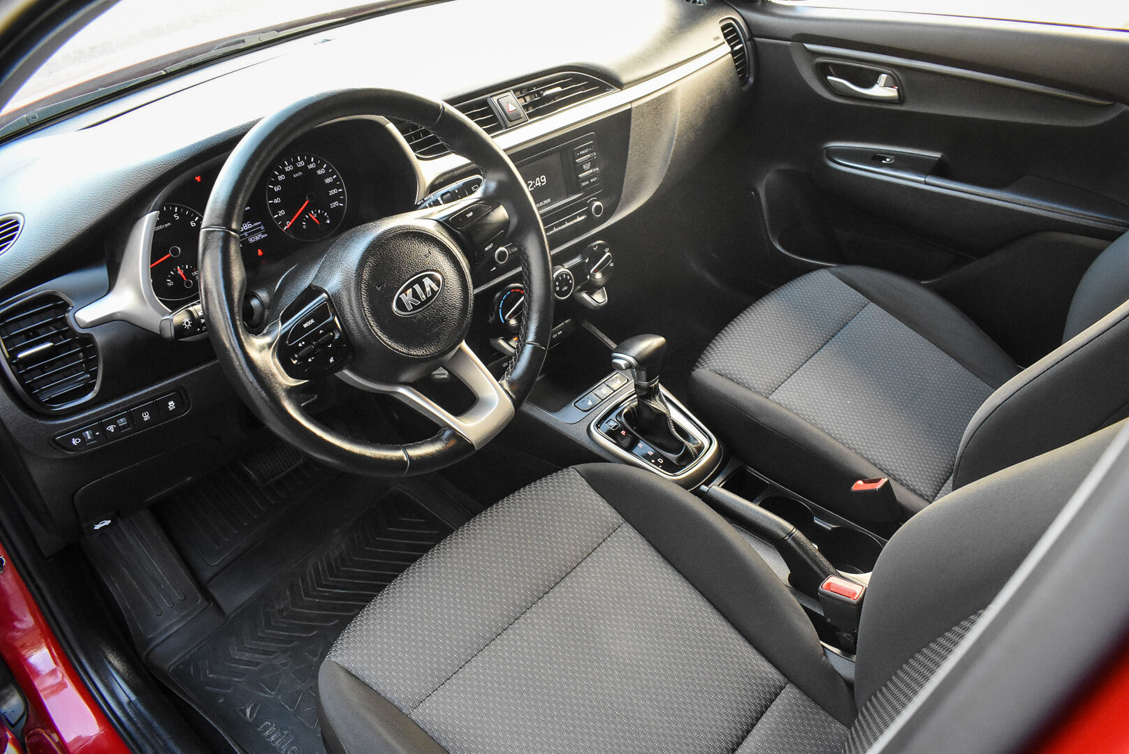 Kia Rio, IV Рестайлинг X 1.6 AT (123 л.с.) 2021
