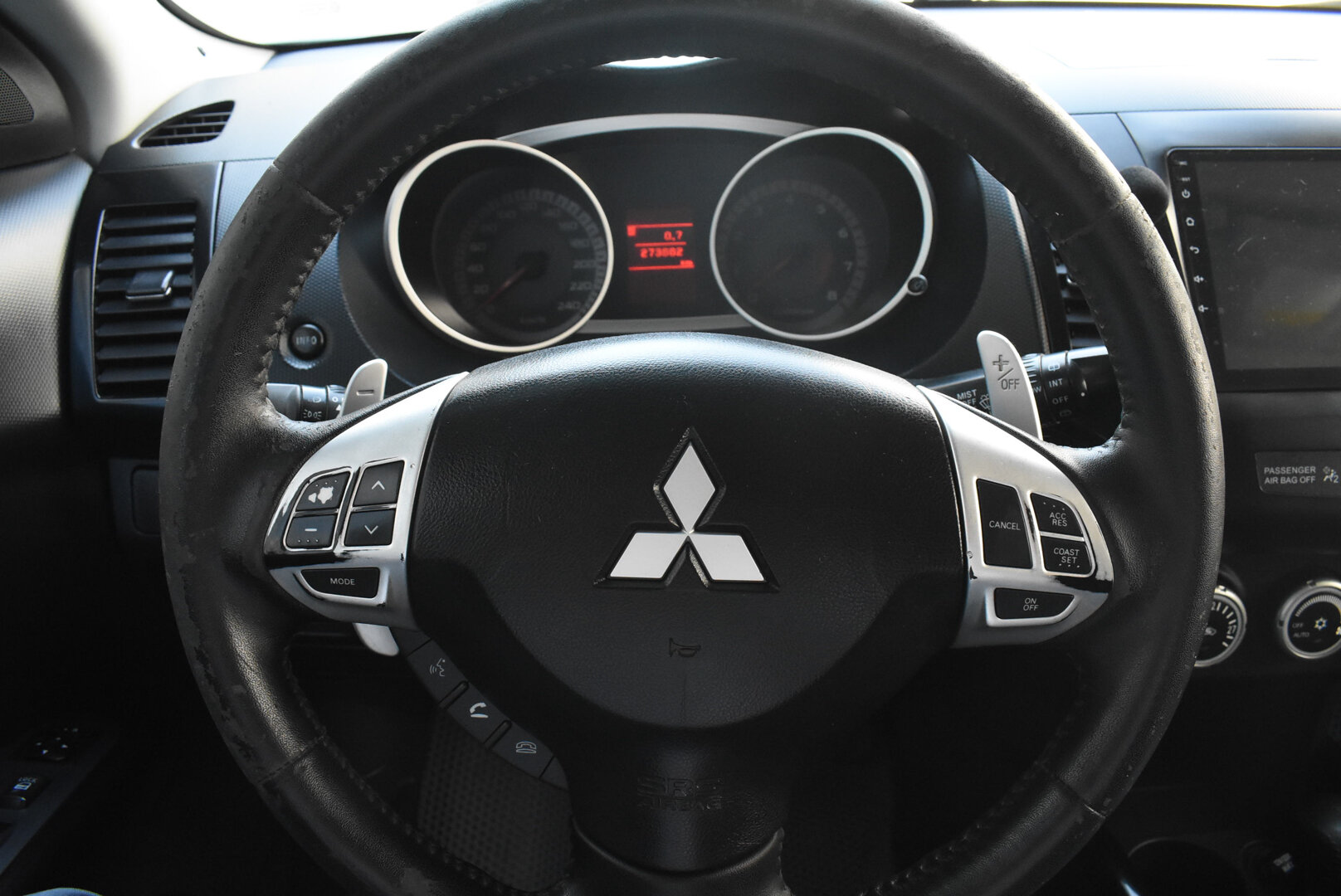 Mitsubishi Outlander, II 3.0 AT (220 л.с.) 4WD 2007