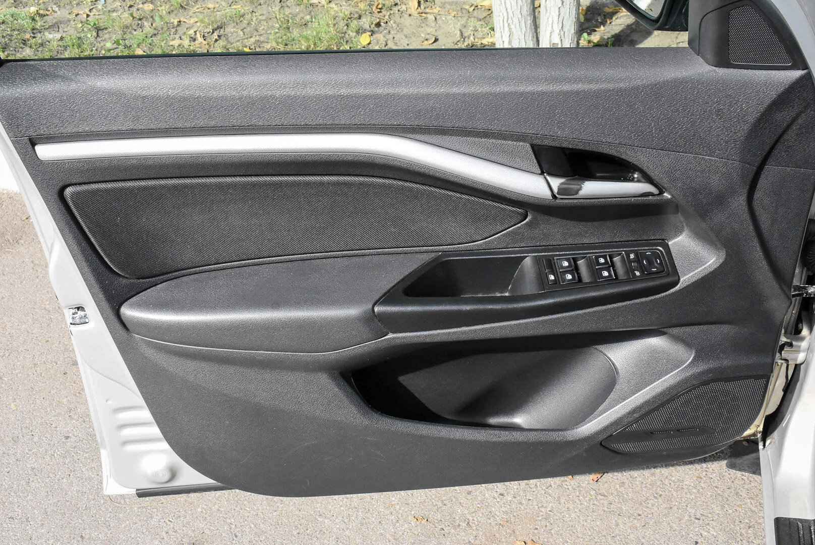 Lada (ВАЗ) Vesta, I SW 1.6 MT (106 л.с.) 2020