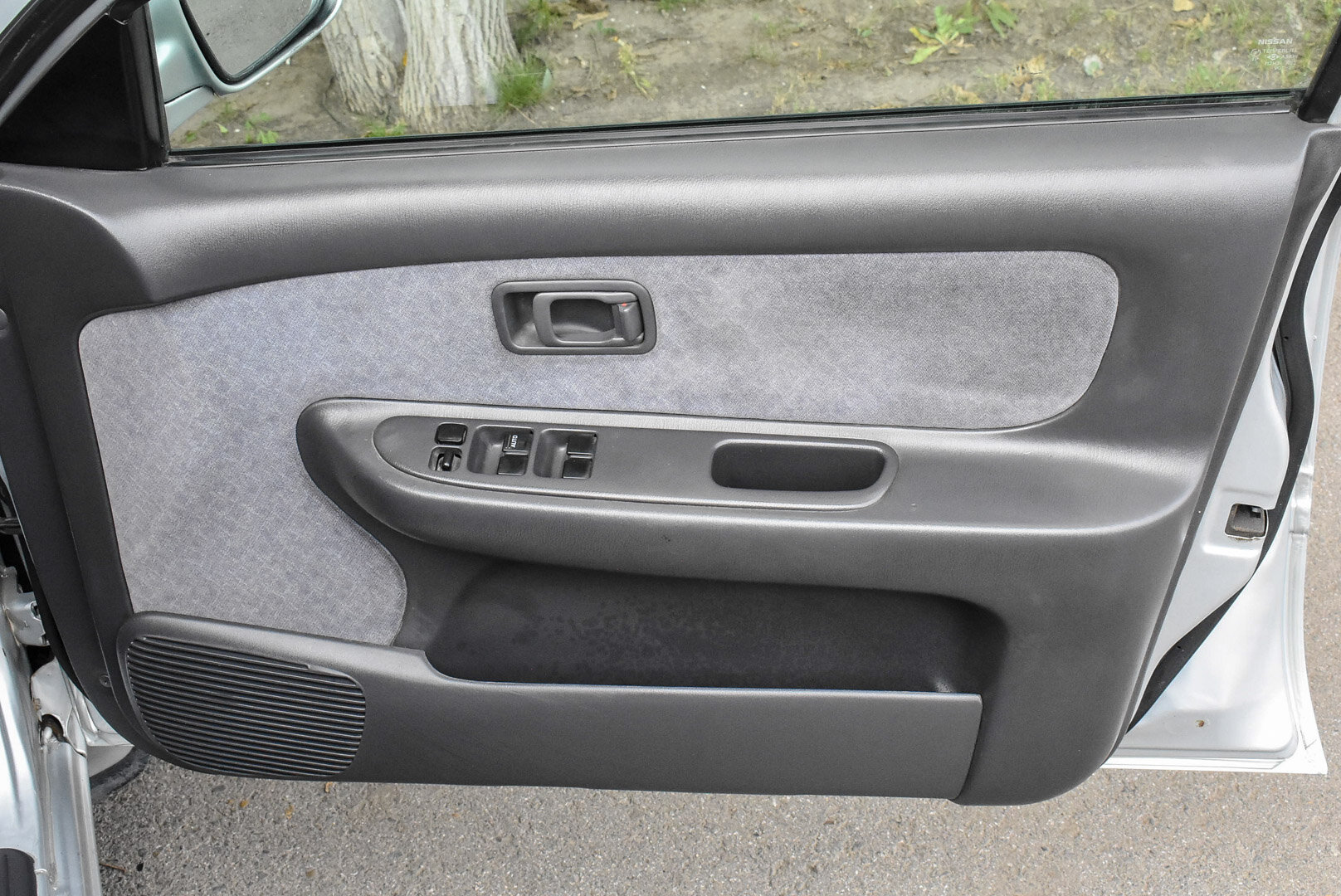 Nissan Sunny, B14 1.5 AT (105 л.с.) 1998