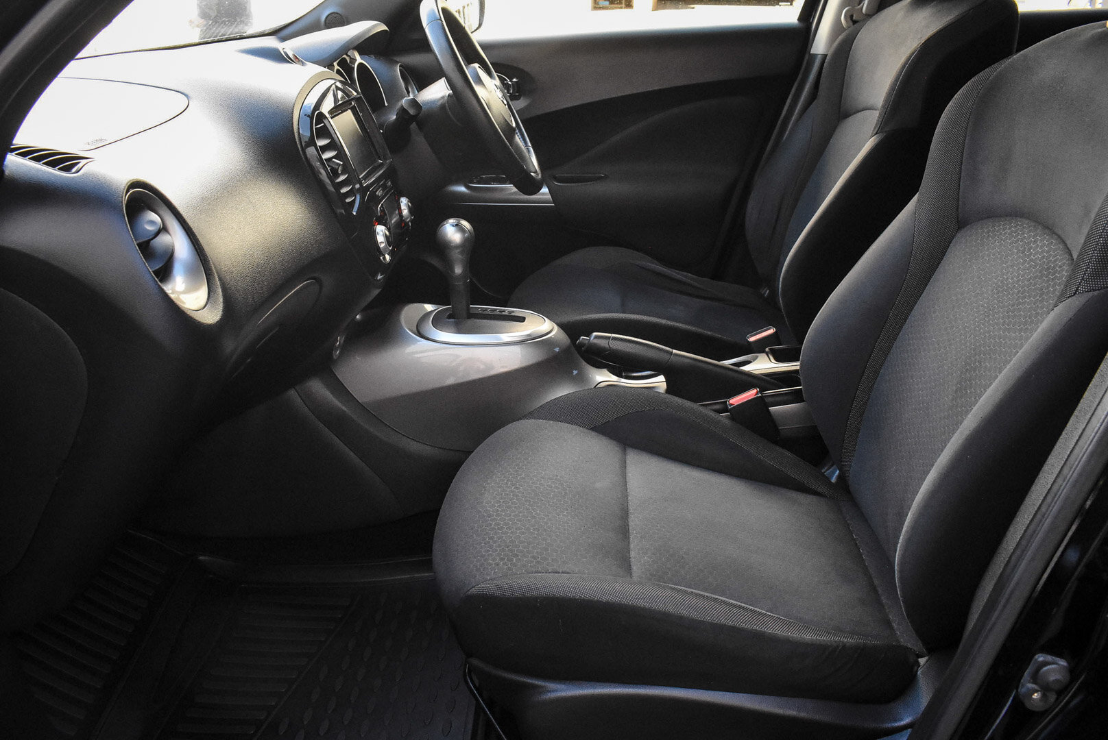 Nissan Juke, I 1.5 CVT (114 л.с.) 2012
