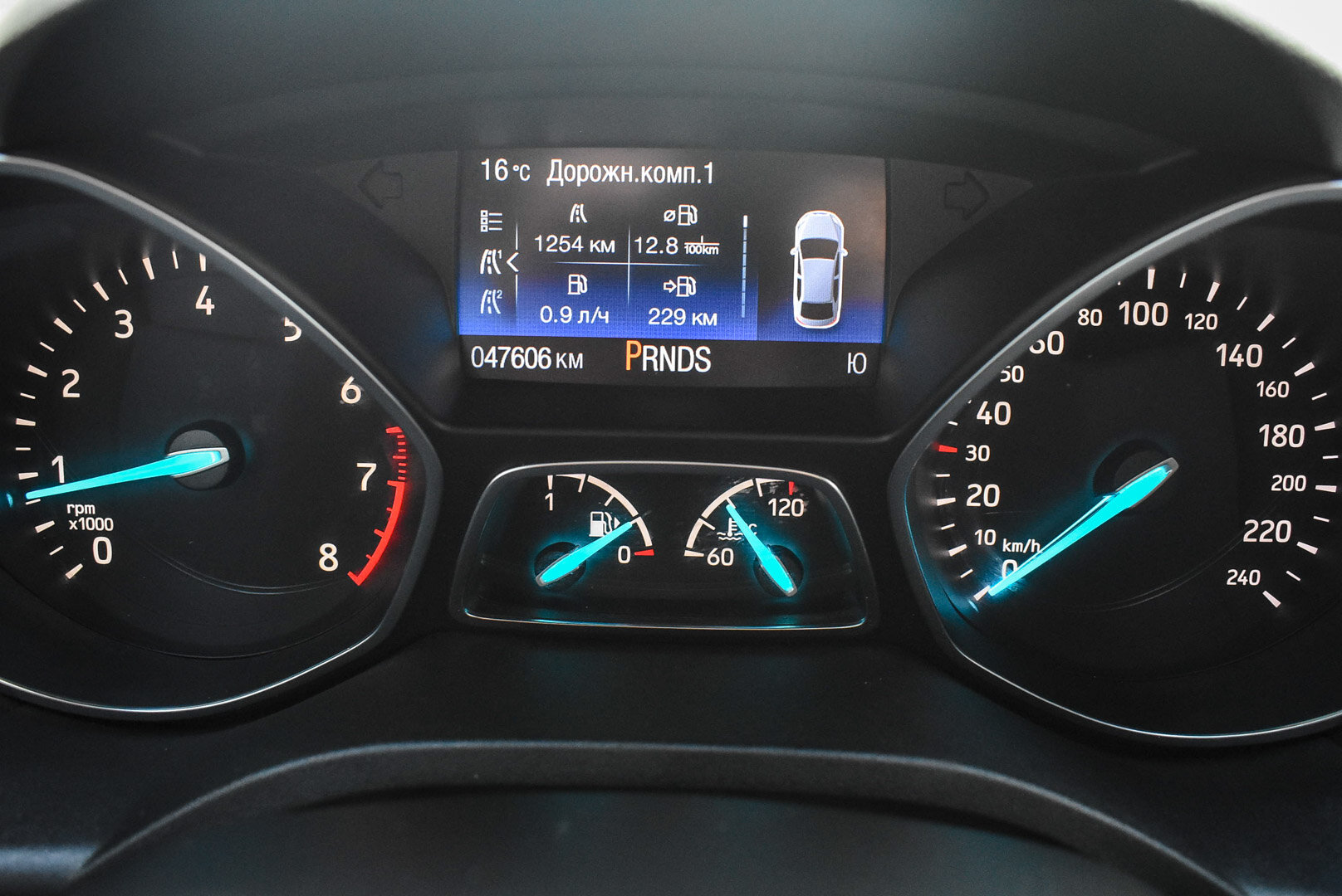 Ford Kuga, II Рестайлинг 1.5 AT (150 л.с.) 4WD 2017