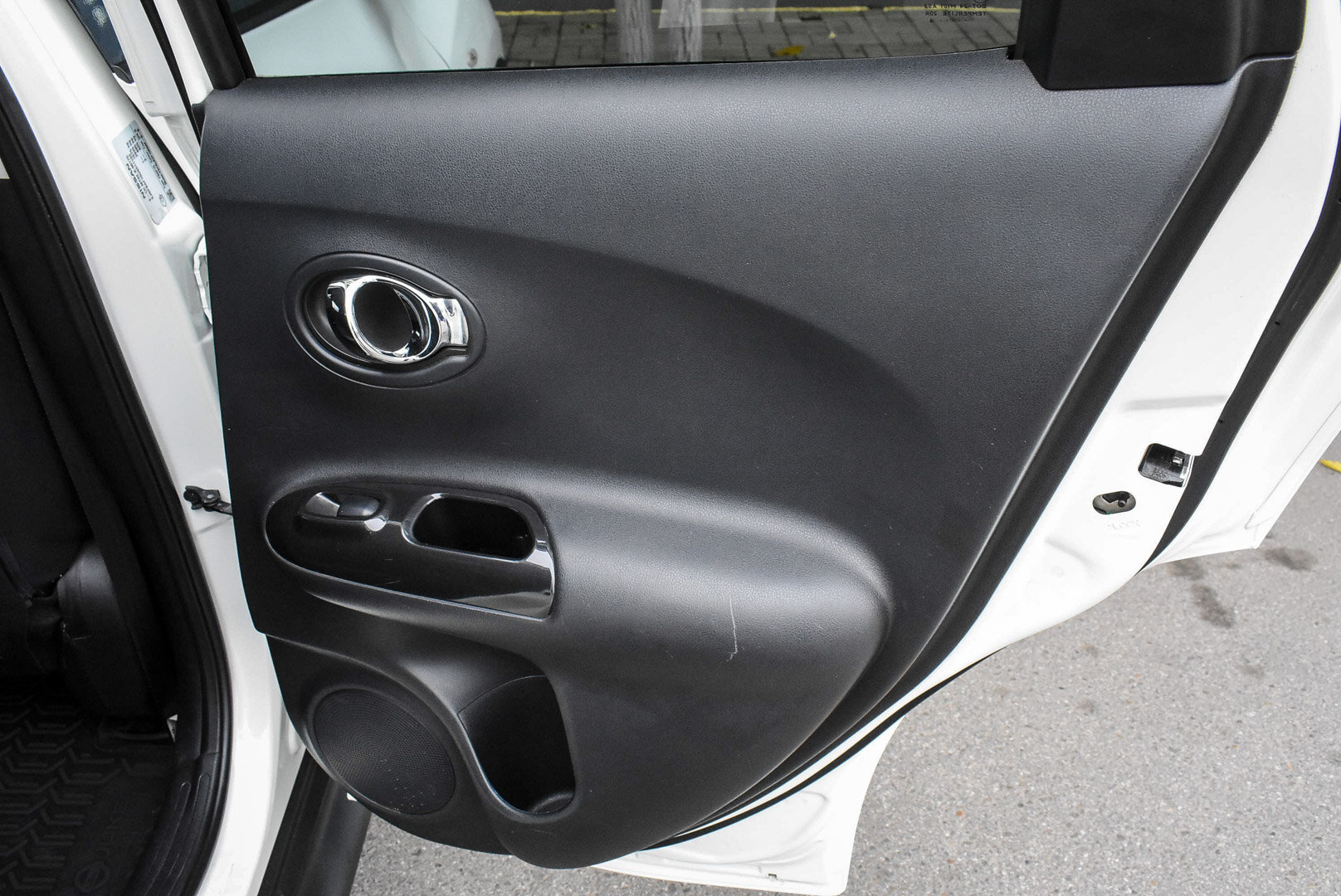Nissan Juke, I 1.6 CVT (117 л.с.) 2014