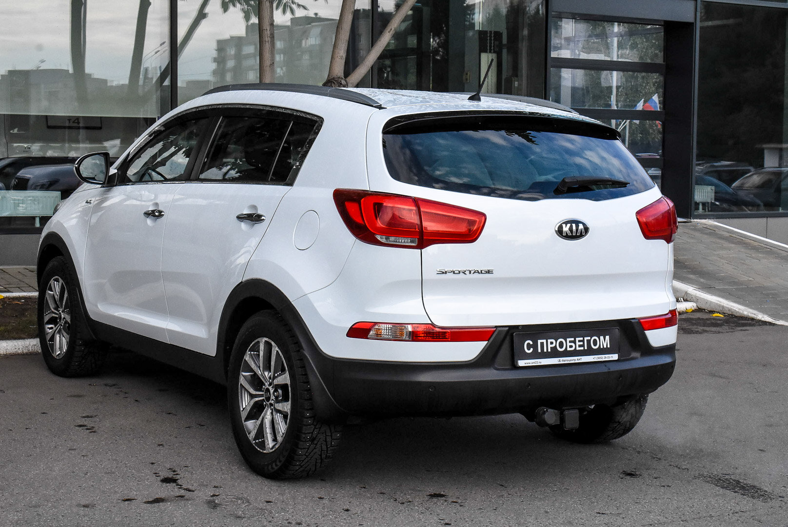 Kia Sportage, III Рестайлинг 2.0 AT (150 л.с.) 4WD 2014
