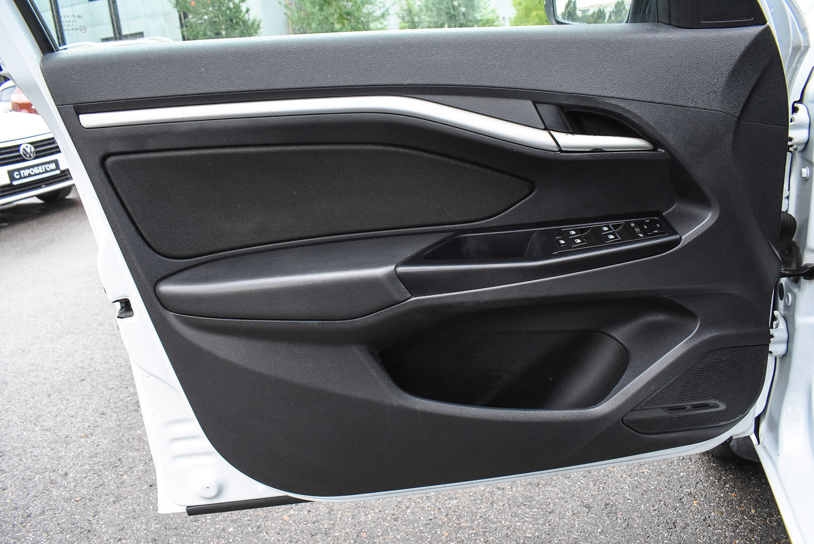 Lada (ВАЗ) Vesta, I SW 1.6 MT (106 л.с.) 2021