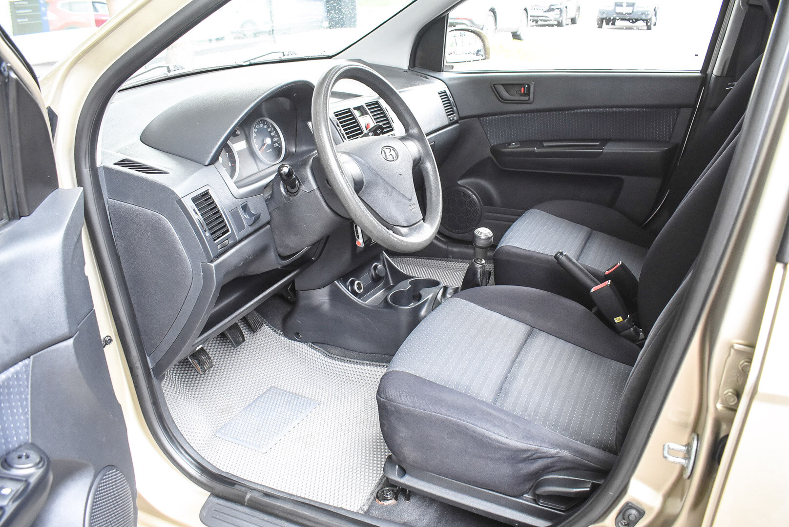 Hyundai Getz, I Рестайлинг 1.4 MT (97 л.с.) 2008