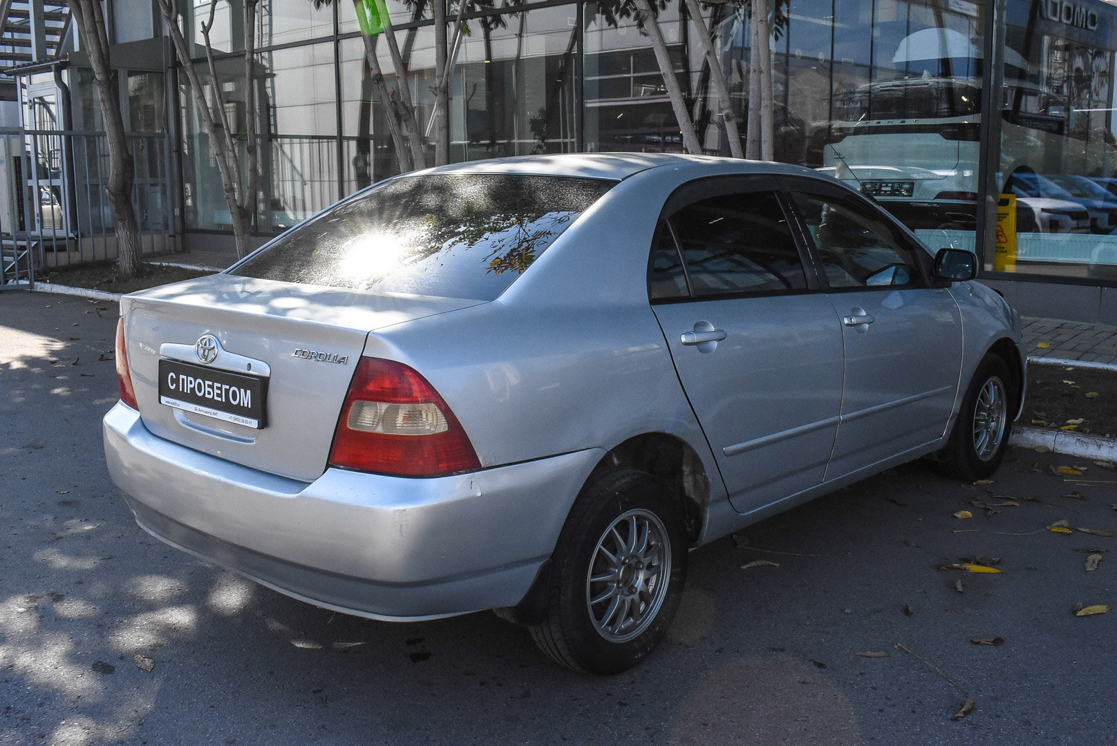 Toyota Corolla, IX (E120, E130) 1.5 AT (110 л.с.) 2002