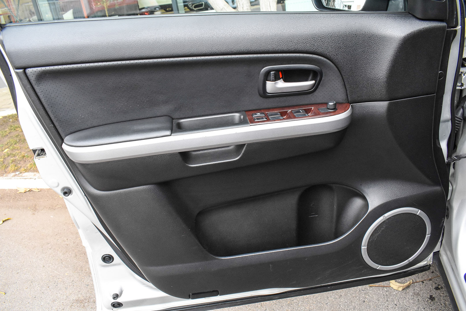 Suzuki Grand Vitara, II 2.0 AT (140 л.с.) 4WD 2007