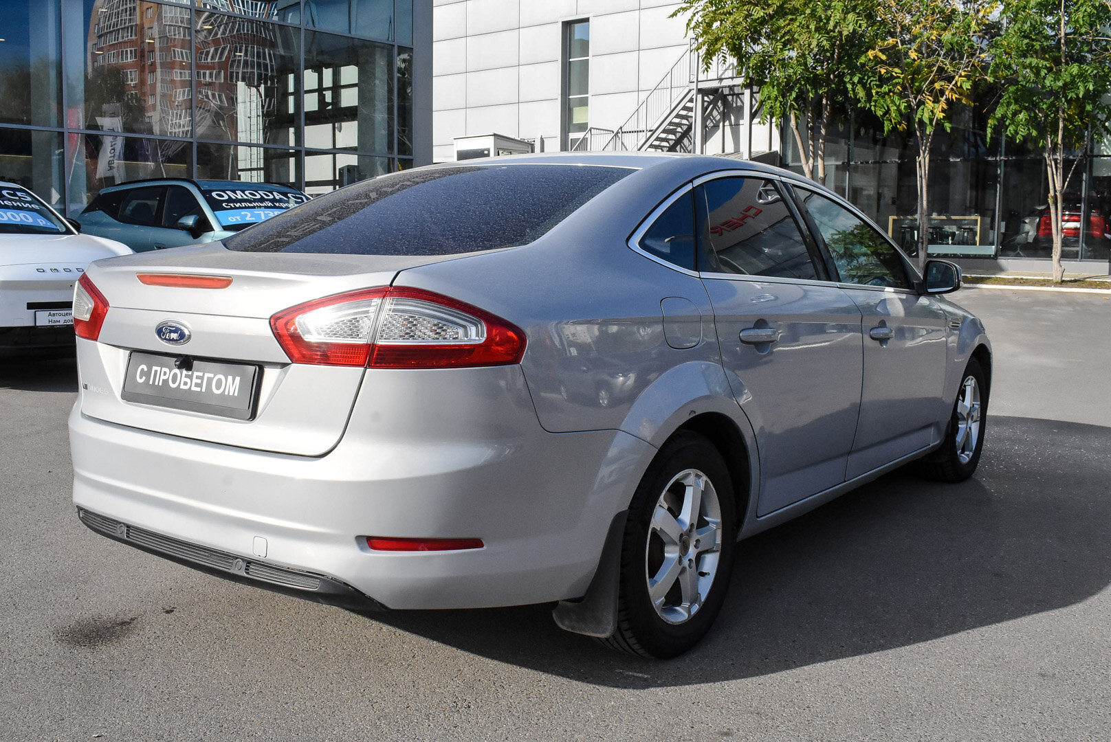 Ford Mondeo, IV Рестайлинг 2.0 MT (145 л.с.) 2012
