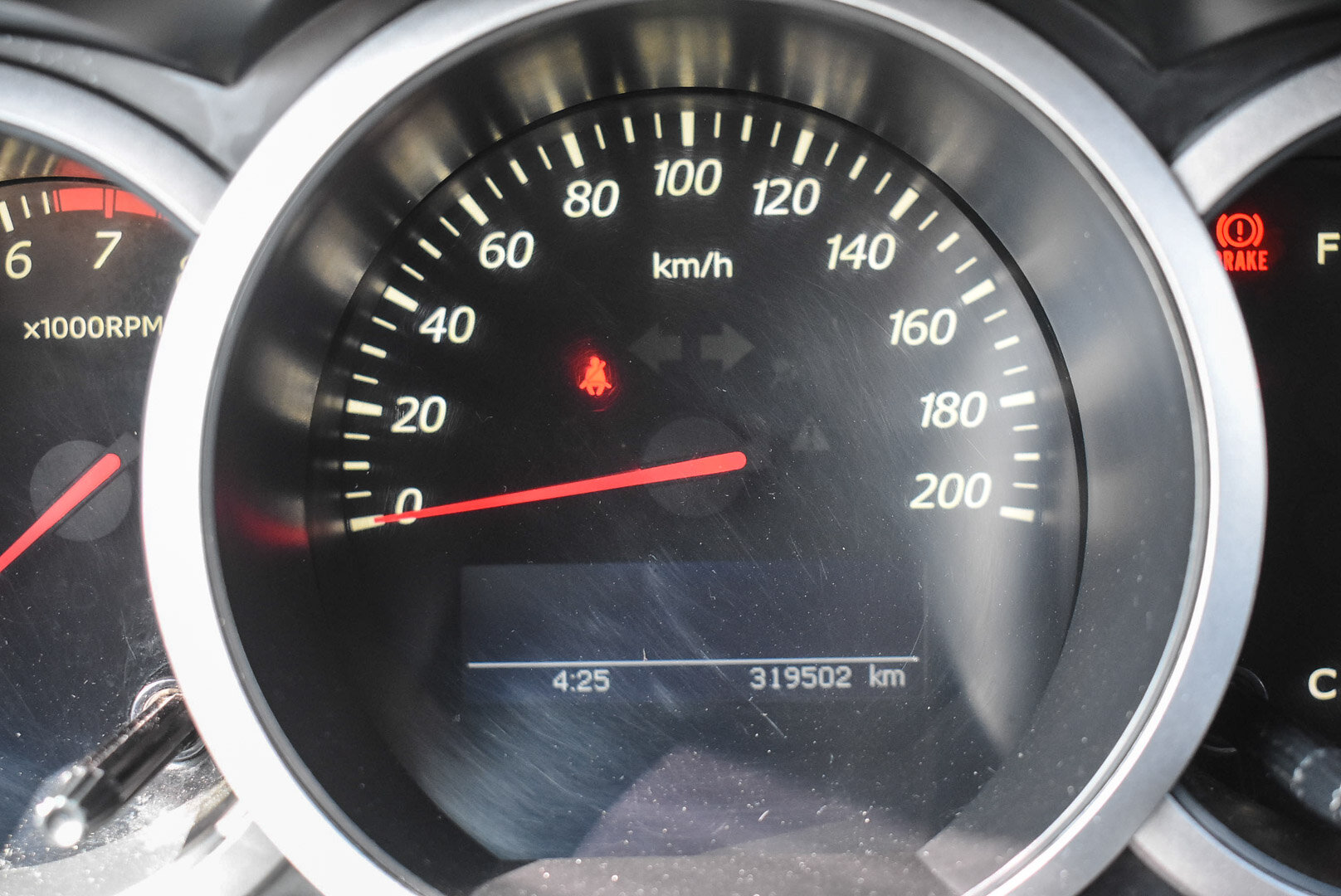 Suzuki Grand Vitara, II Рестайлинг 2.0 MT (140 л.с.) 4WD 2011