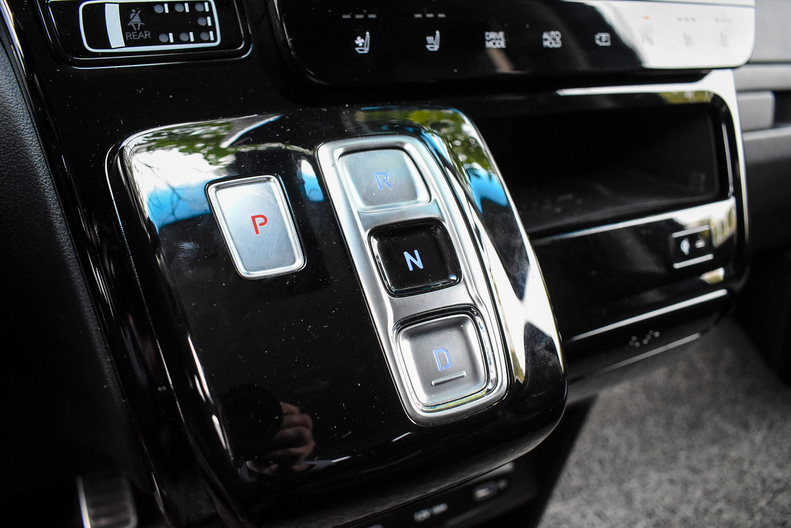 Hyundai Staria, I 2.2d AT (177 л.с.) 2021