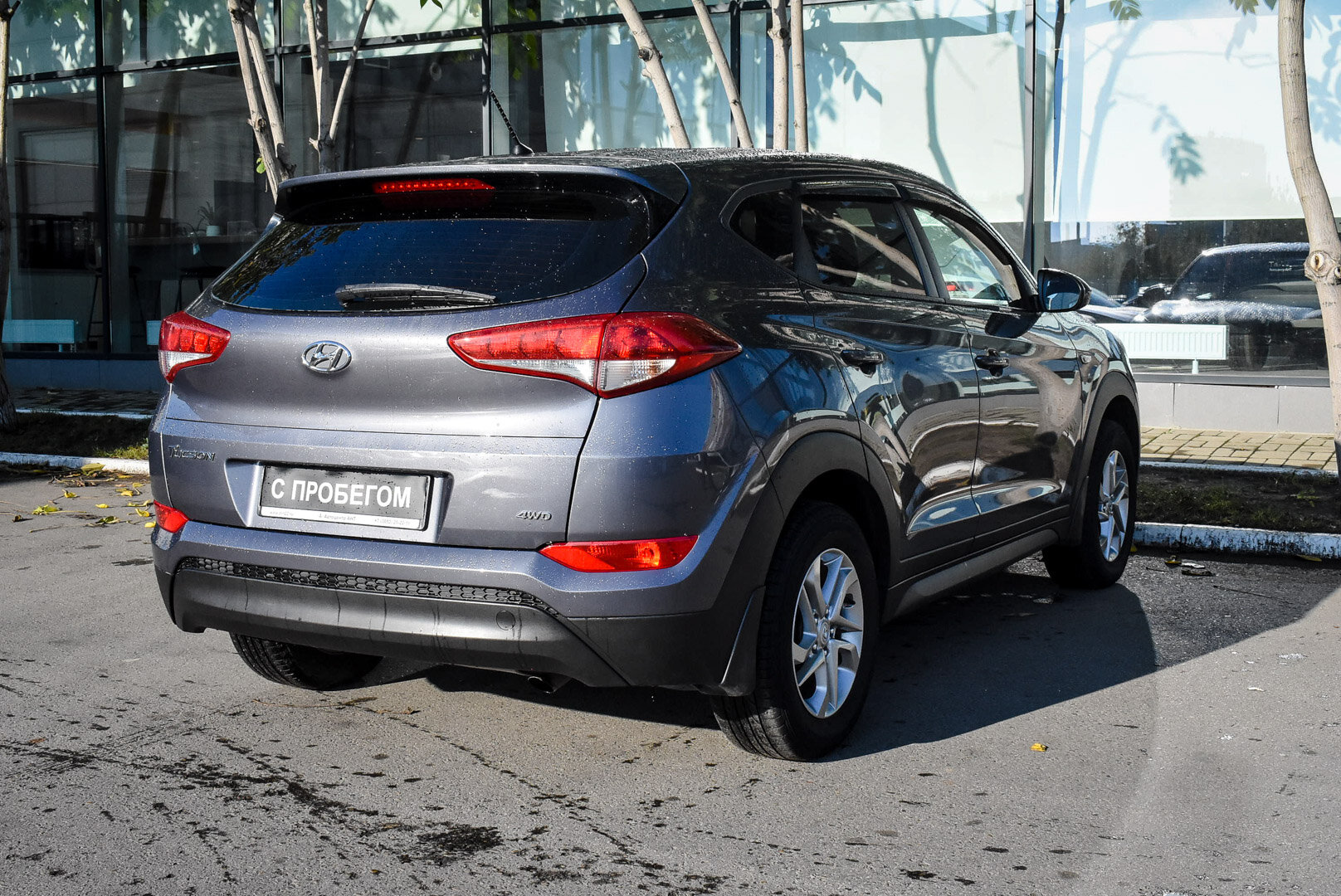 Hyundai Tucson, III 2.0 AT (150 л.с.) 4WD 2015