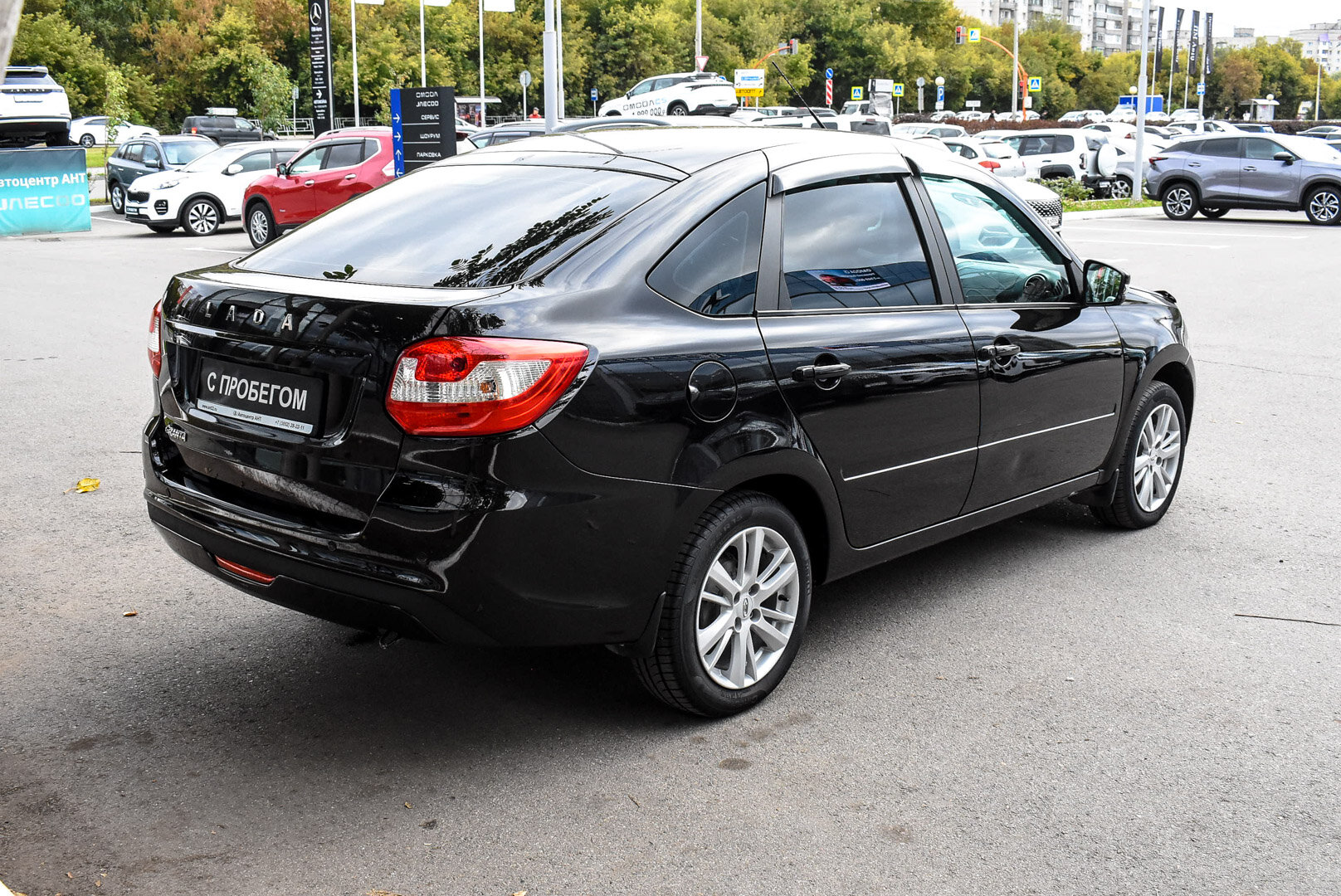Lada (ВАЗ) Granta, I Рестайлинг 1.6 MT (90 л.с.) 2023
