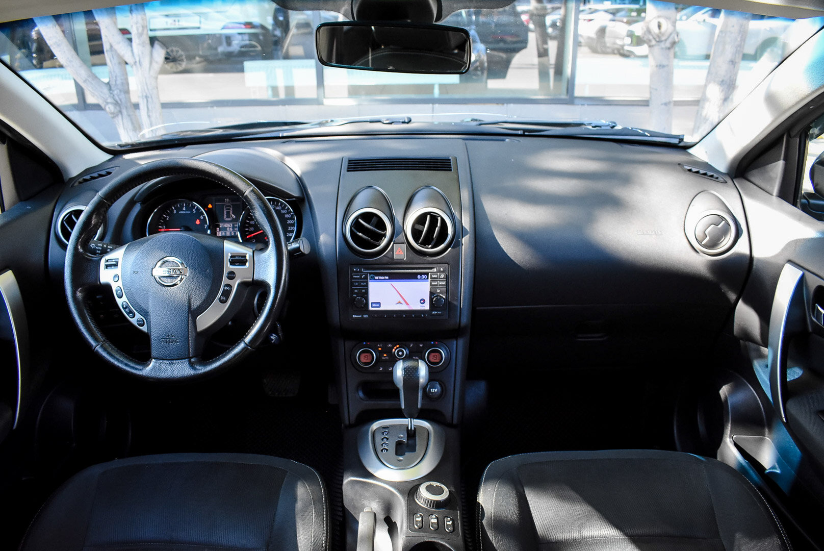 Nissan Qashqai, I Рестайлинг 2.0 CVT (141 л.с.) 4WD 2011
