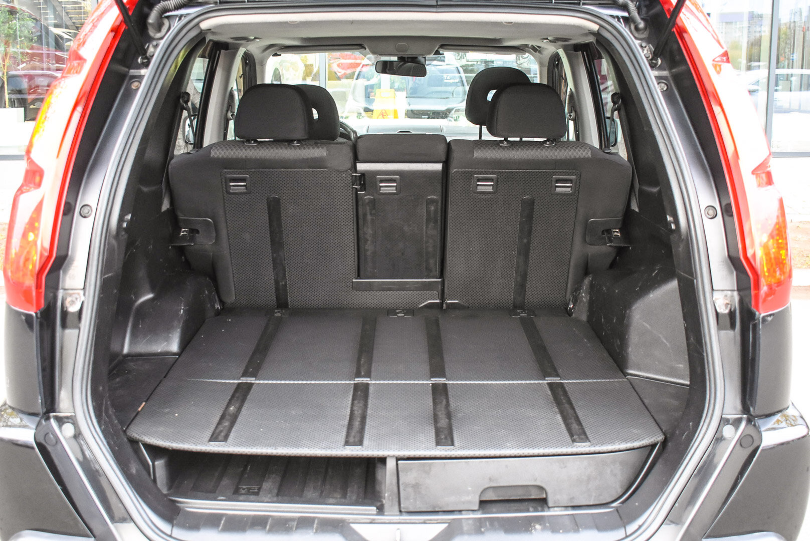 Nissan X-Trail, II 2.0 MT (141 л.с.) 4WD 2008