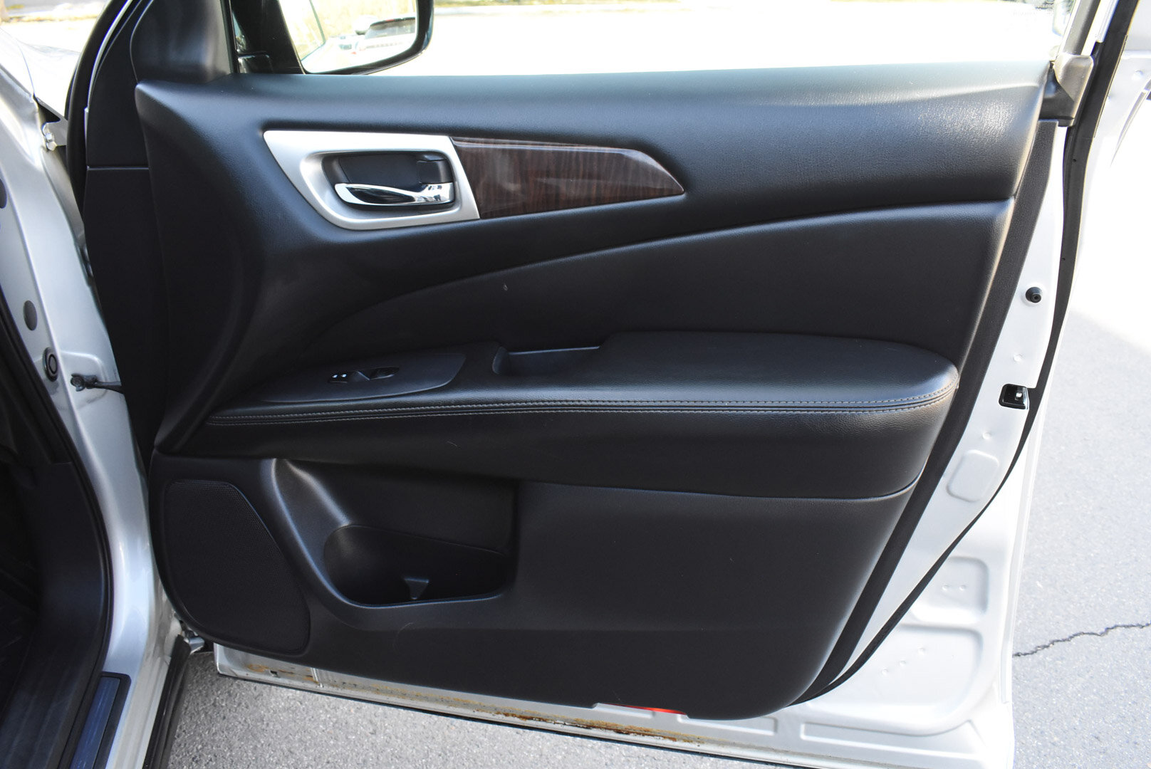 Nissan Pathfinder, IV 3.5 CVT (249 л.с.) 4WD 2014