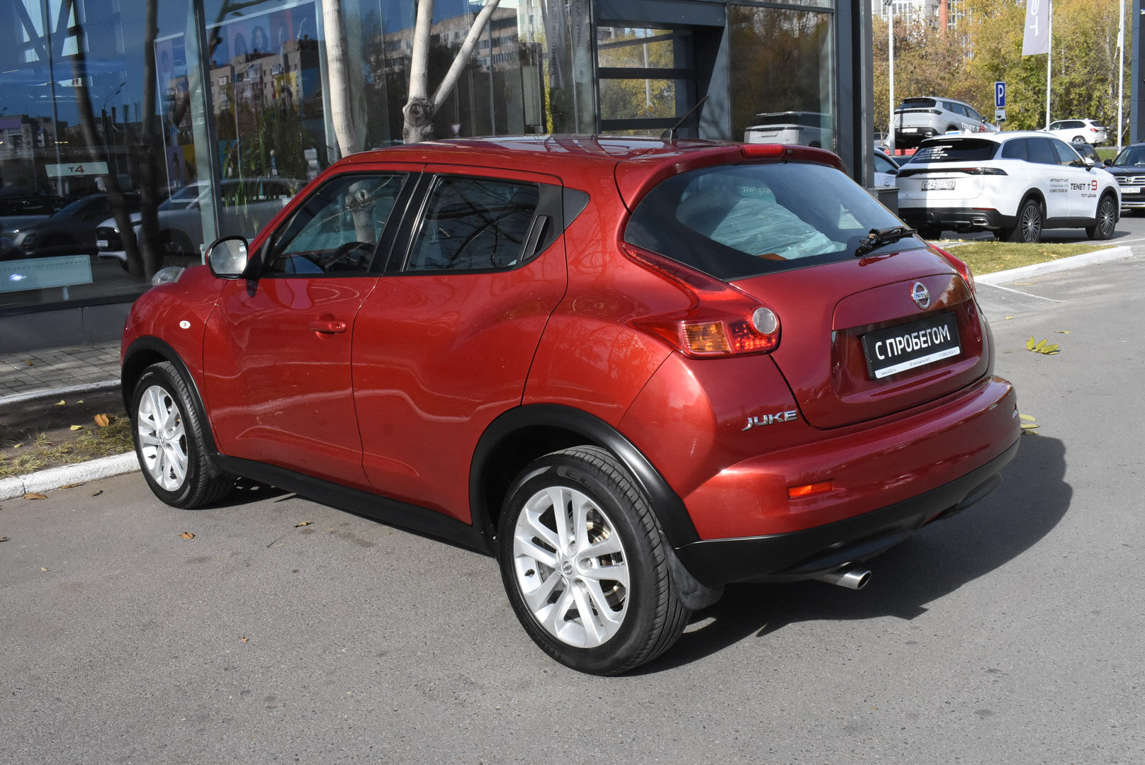 Nissan Juke, I 1.6 CVT (117 л.с.) 2013